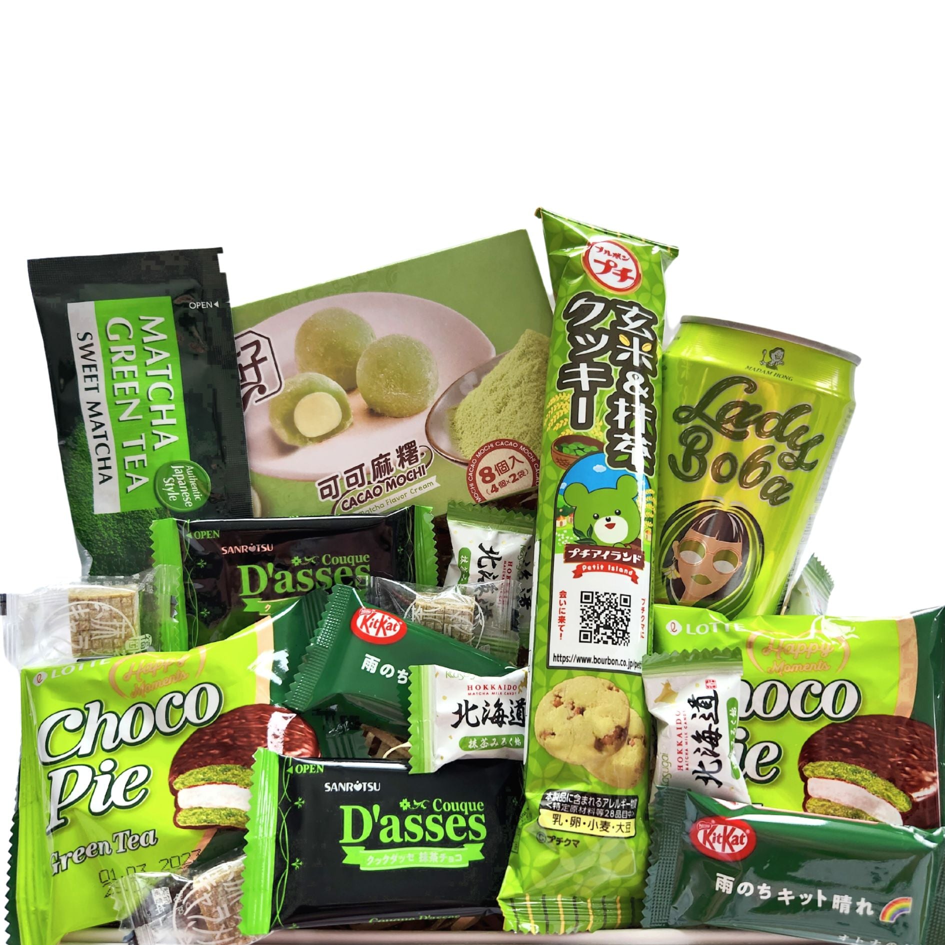 The perfect gift box for all those matcha lovers! Filled with a range of matcha treats, this gift box would make an awesome gift, or just to treat yourself.   What's in the Box?  Bourbon petit matcha cookies x1 Sanritsu Couque Dasses matcha green tea cookie x2 Matcha Choco Pie x2 KitKat green tea mini x2 Lady Boba matcha latte x1 Hokkaido matcha milk candy x4 Chikuho Matcha caramels x4 Cacao Mochi matcha box x1 Iteon sweet matcha powder x1