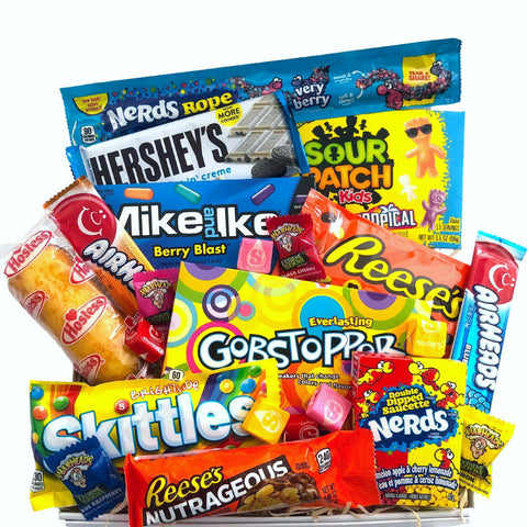 This American candy box is filled with sweet delights! A range of candy, chocolate and other sweet treats that would be sure to brighten anyone’s day! This box would make a unique gift or treat yourself, because you’re worth it.  What's in the Box?  Brightside skittles x1 Airheads x2 Nerds rope berry x1 Mike and Ike berry x1 Sour patch kids tropical x1 Gobstopper x1 Reese’s pieces x1 Reese’s nutrageous bar x1 Nerds x1 Hershey’s cookies and cream bar x1 Twinkie x1 Starbursts x6 War heads x4